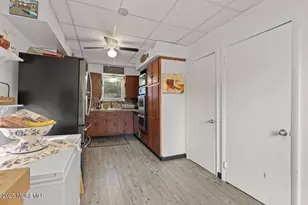 517 Laurel Ave, Allenhurst, NJ 07711 - Photo 10