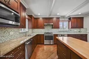 361 Bennington Rd, Freehold, NJ 07728 - Photo 24