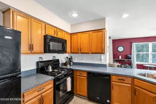 22 Evelyn Ct, Brick, NJ 08723 - Photo 14