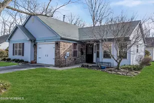 528 Petunia Ln, Whiting, NJ 08759 - Photo 2