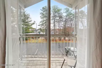 84 Diane Drive, Tinton Falls, NJ 07753 - Photo 10