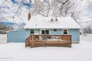 325 Hollie Dr E, Belford, NJ 07718 - Photo 28