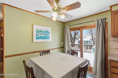 325 Hollie Drive E, Belford, NJ 07718 - Photo 8