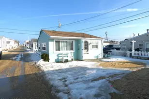33 E Penguin Way, Lavallette, NJ 08735 - Photo 16