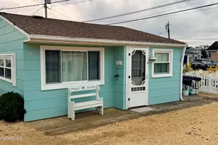 33 E Penguin Way, Lavallette, NJ 08735 - Photo 12