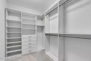 432 Ocean Blvd N, Long Branch, NJ 07740 - Photo 14