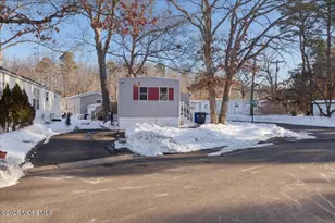 57 Roberts Rd, Toms River Township, NJ 08755 - Photo 2