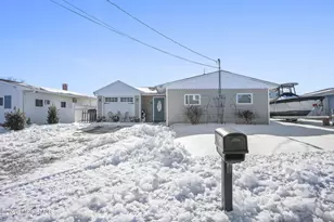 17 Lake Huron Dr, Little Egg Harbor, NJ 08087 - Photo 2