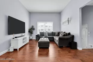 375 Middlewood Rd, Middletown, NJ 07748 - Photo 4