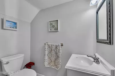 390 Crawford Street, Shrewsbury, NJ 07724 - Photo 6