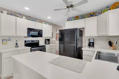 400 Killarney Drive, Toms River Township, NJ 08753 - Photo 16