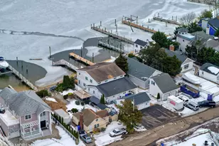 592 Kingfisher Cir, Brick, NJ 08723 - Photo 6