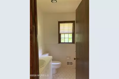 2 Carbury Road, Ocean, NJ 07712 - Photo 8