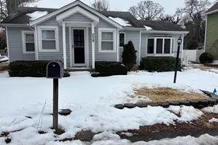 507 Riverside Dr S, Brick, NJ 08723 - Photo 1