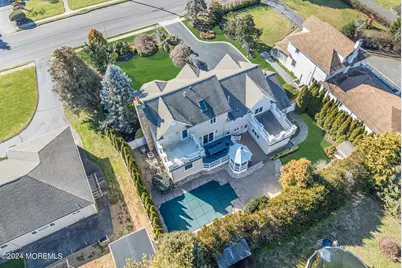 215 Hollywood Avenue, Long Branch, NJ 07740 - Photo 56