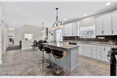 153 Sandra Way, Franklin Township, NJ 08322 - Photo 8