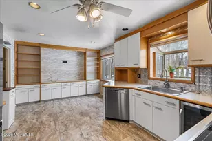 323 Arlene Terrace, Aberdeen Township, NJ 07747 - Photo 12