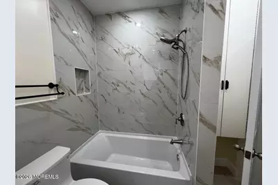 27 Spring Street, Freehold, NJ 07728 - Photo 16