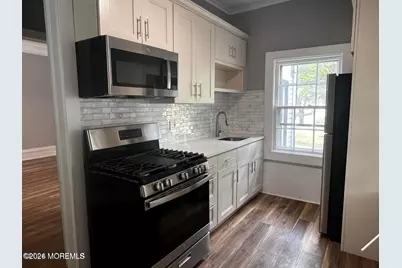 27 Spring Street, Freehold, NJ 07728 - Photo 24