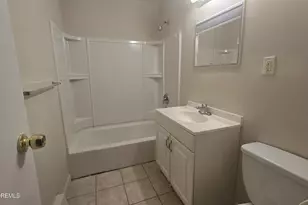 39 Manchester Ct, Freehold, NJ 07728 - Photo 14