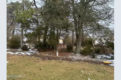 115 Cabrillo Boulevard, Toms River Township, NJ 08757 - Photo 16