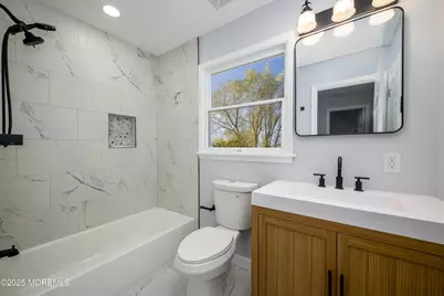 998 Woodmere Drive, Aberdeen Township, NJ 07735 - Photo 26