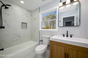 998 Woodmere Dr, Aberdeen Township, NJ 07735 - Photo 26