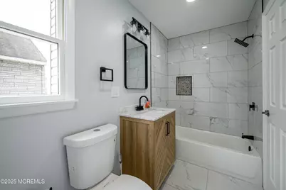 998 Woodmere Drive, Aberdeen Township, NJ 07735 - Photo 16