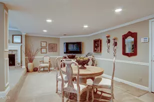 8 Manor Dr, Manalapan Township, NJ 07726 - Photo 28