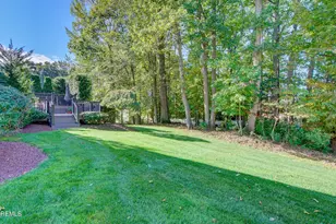 8 Manor Dr, Manalapan Township, NJ 07726 - Photo 52