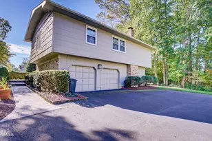 8 Manor Dr, Manalapan Township, NJ 07726 - Photo 8