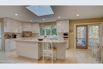 8 Manor Drive, Manalapan Township, NJ 07726 - Photo 14