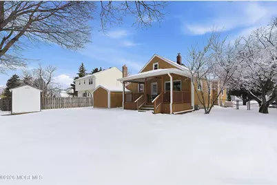 190 8th Street, Belford, NJ 07718 - Photo 38