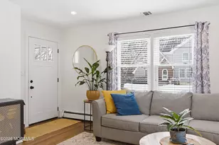 190 8th St, Belford, NJ 07718 - Photo 4