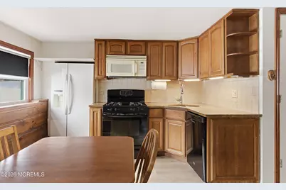 47 Willow Road, Tinton Falls, NJ 07724 - Photo 24