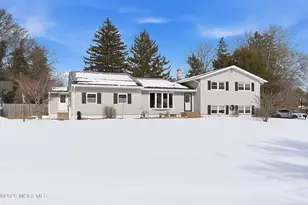 47 Willow Rd, Tinton Falls, NJ 07724 - Photo 2
