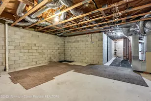 204 Finch Ct, Manalapan Township, NJ 07726 - Photo 32