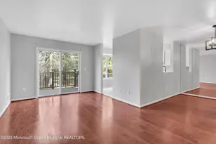 204 Finch Ct, Manalapan Township, NJ 07726 - Photo 8