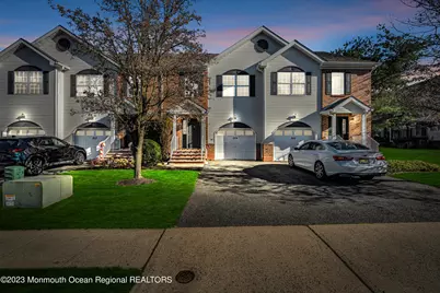 204 Finch Court, Manalapan Township, NJ 07726 - Photo 2