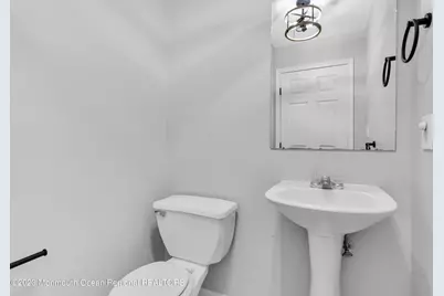 204 Finch Court, Manalapan Township, NJ 07726 - Photo 18