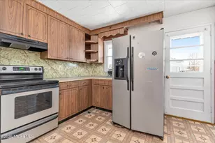 10 Hill Dr, Neptune Township, NJ 07753 - Photo 6