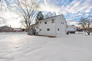 10 Hill Dr, Neptune Township, NJ 07753 - Photo 16