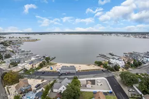 657 Bayview Dr, Toms River Township, NJ 08753 - Photo 6