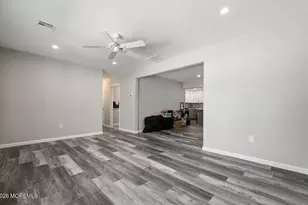 303 Chestnut Dr, Lacey Township, NJ 08734 - Photo 4