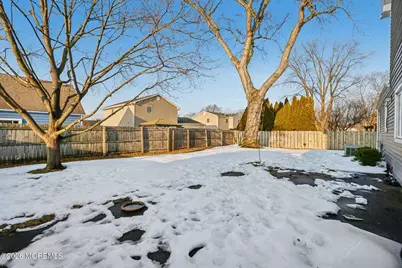 13 Cresci Boulevard, Hazlet Township, NJ 07730 - Photo 36