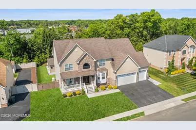 8 Cindy Court, Howell Township, NJ 07731 - Photo 2