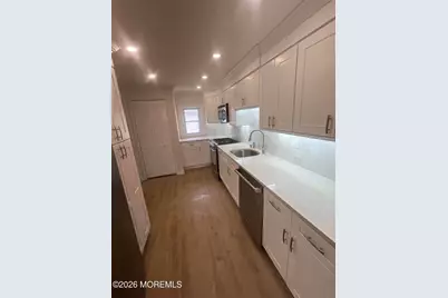 33 Weaverville Road, Freehold, NJ 07728 - Photo 2