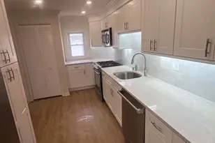 33 Weaverville Rd, Freehold, NJ 07728 - Photo 2