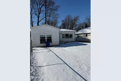 33 Weaverville Road, Freehold, NJ 07728 - Photo 1