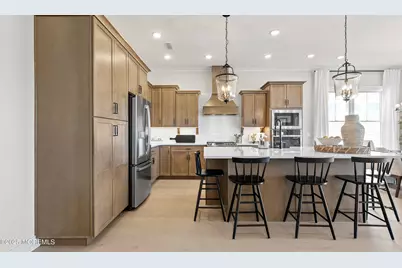 26 Larkspur Lane, Manalapan Township, NJ 07726 - Photo 16